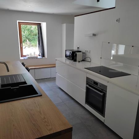 Conviviale - Longere Lumineuse - Charme & Nature Bains-sur-Oust Exterior foto