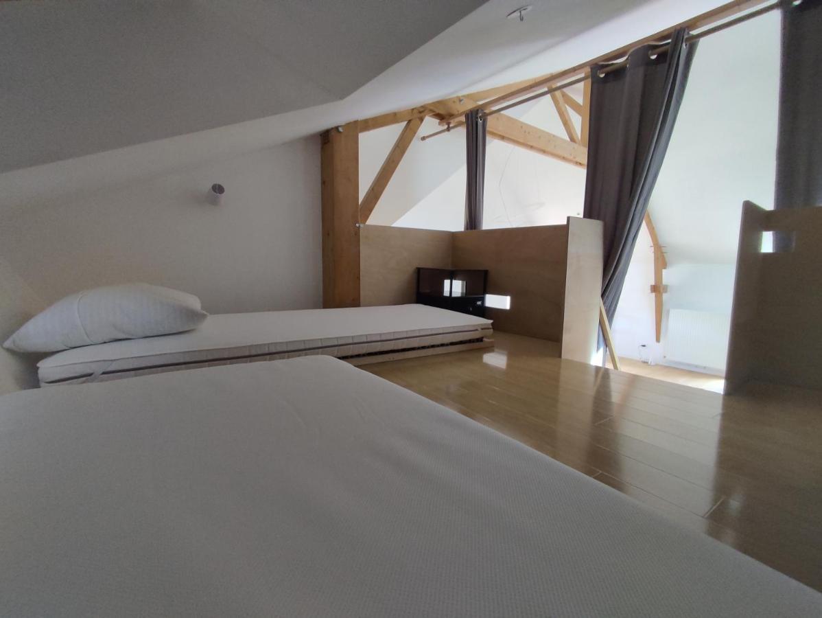 Conviviale - Longere Lumineuse - Charme & Nature Bains-sur-Oust Exterior foto